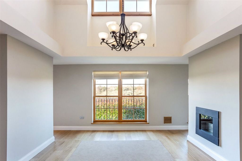 Additional image 12 of 5 bed detached house for saleNorthcroft Close, Egham TW20