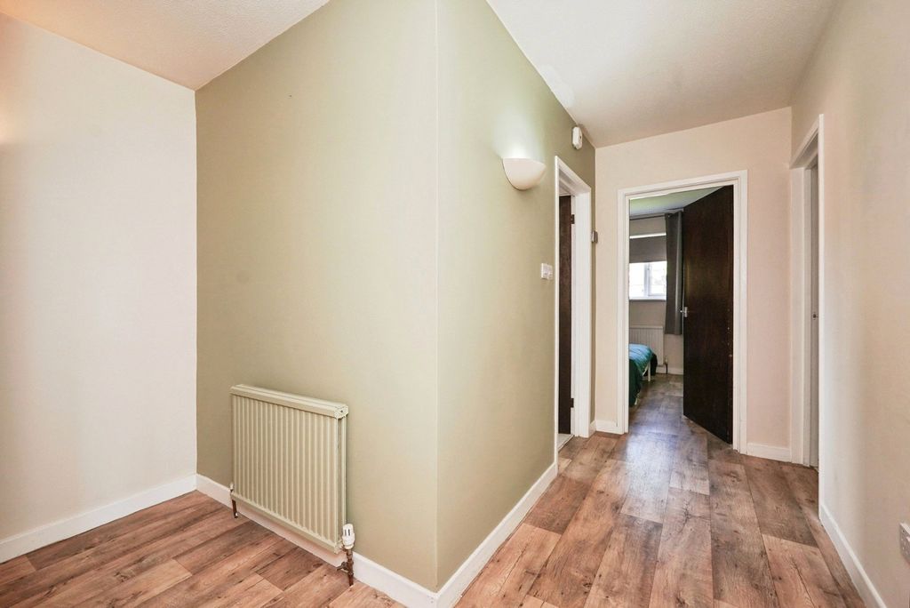 Additional image 5 of 2 bed flat for saleLondon Road, River, Dover CT16