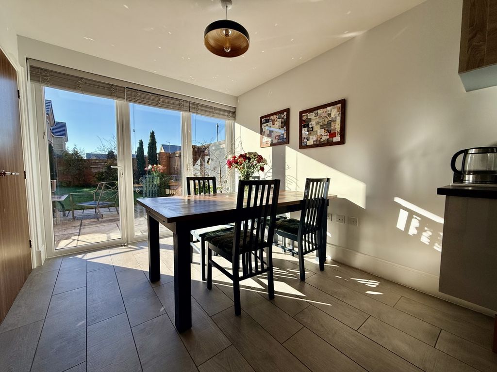 Additional image 10 of 4 bed detached house for saleHigh Carr Close, Framwellgate Moor, Durham, County Durham DH1