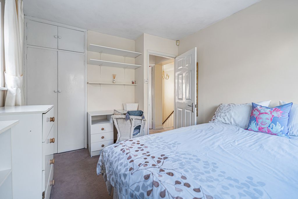 Additional image 28 of 5 bed detached house for saleTite Hill, Englefield Green, Egham, Surrey TW20