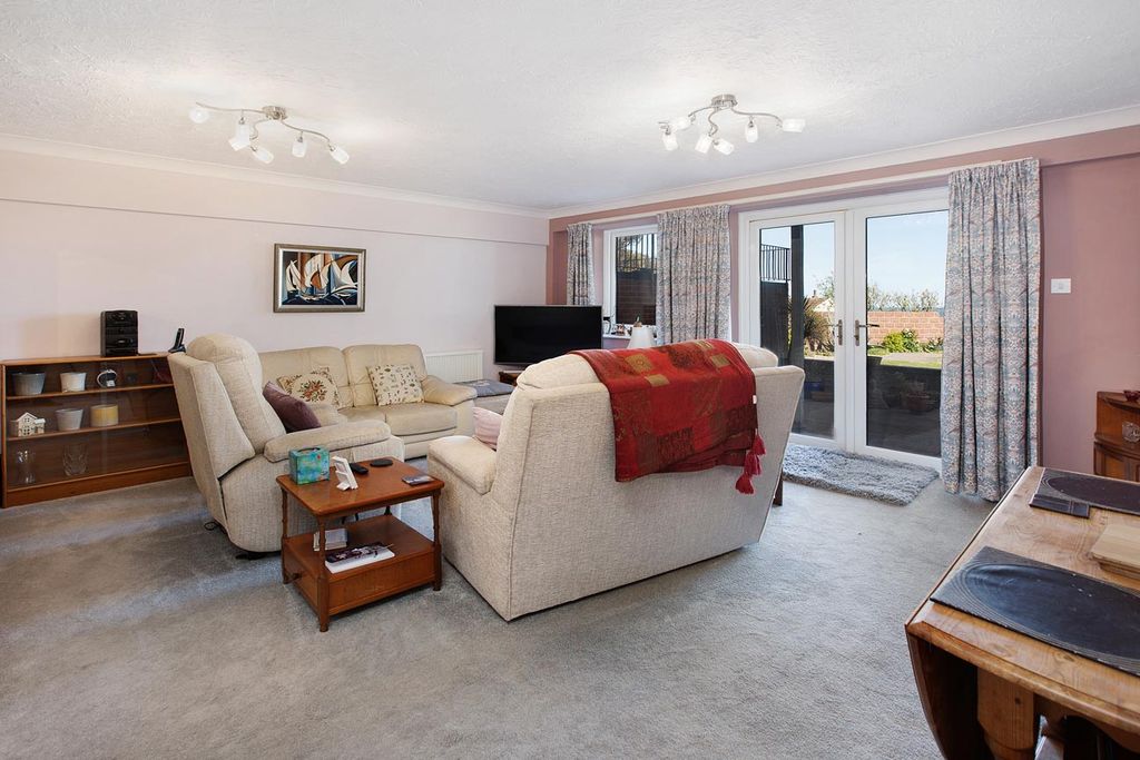 Additional image 3 of 2 bed flat for saleExeter Road, Dawlish EX7