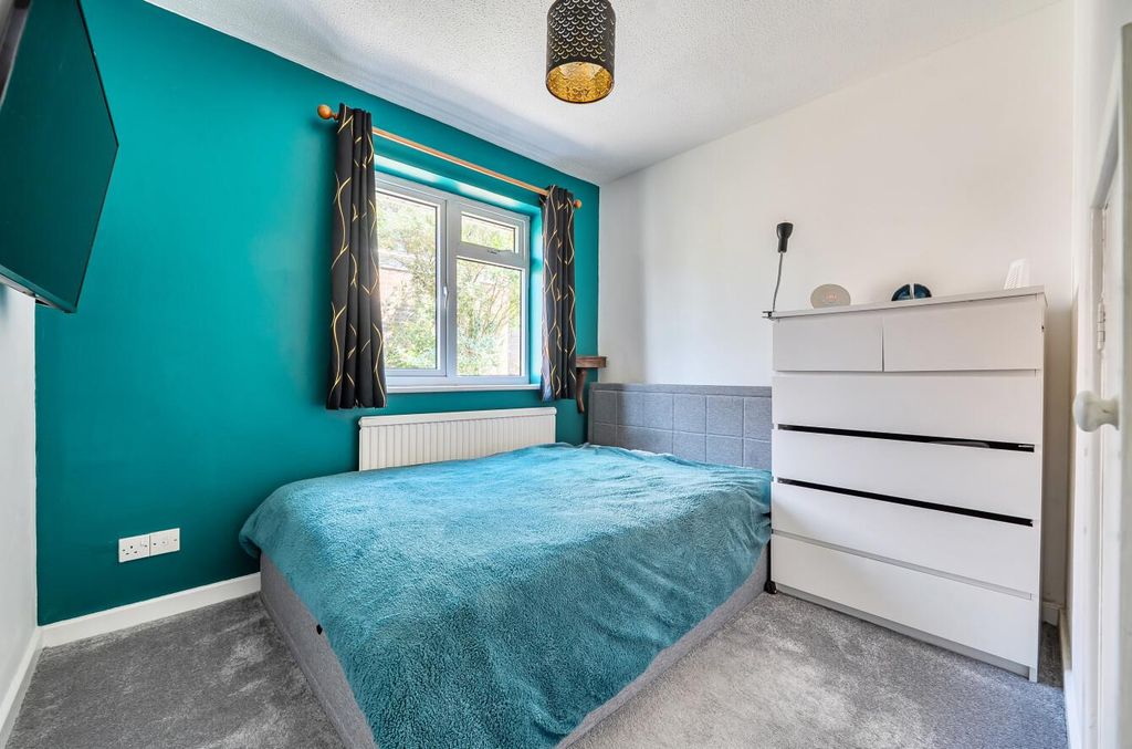 Additional image 7 of 3 bed semi-detached house for saleBirch Grove, Boyatt Wood, Eastleigh SO50