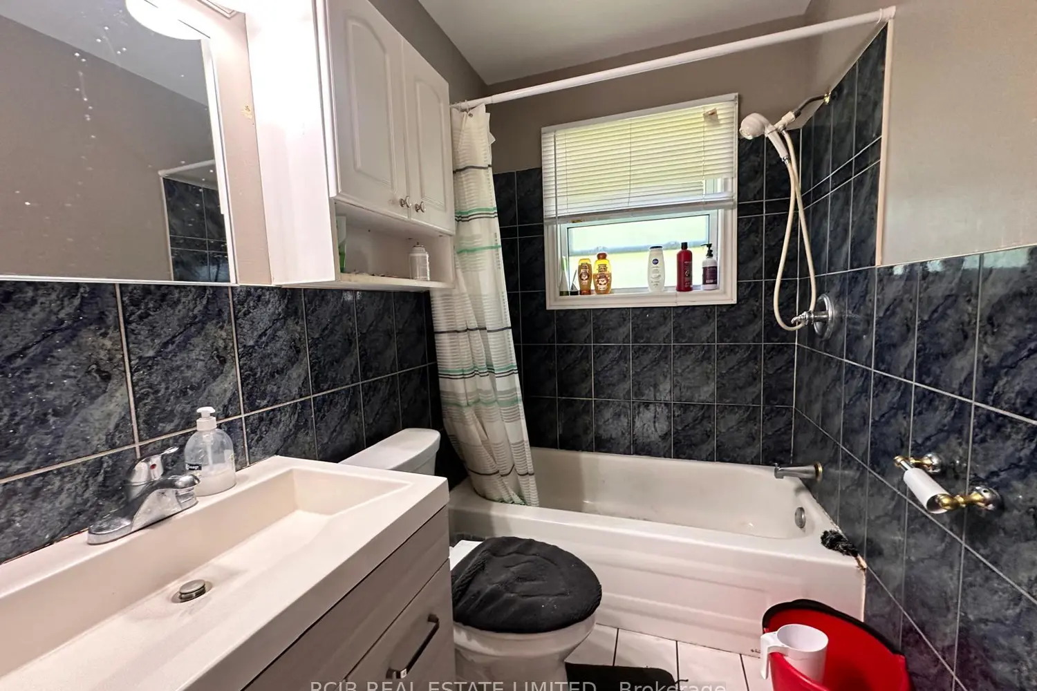 Additional image 7 of 1302 Hillcrest Avenue