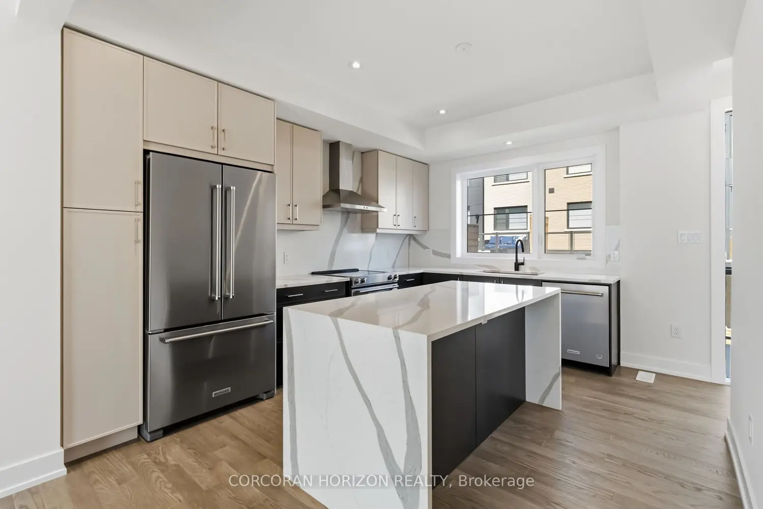 2273 Turnberry Road 38 photo 3