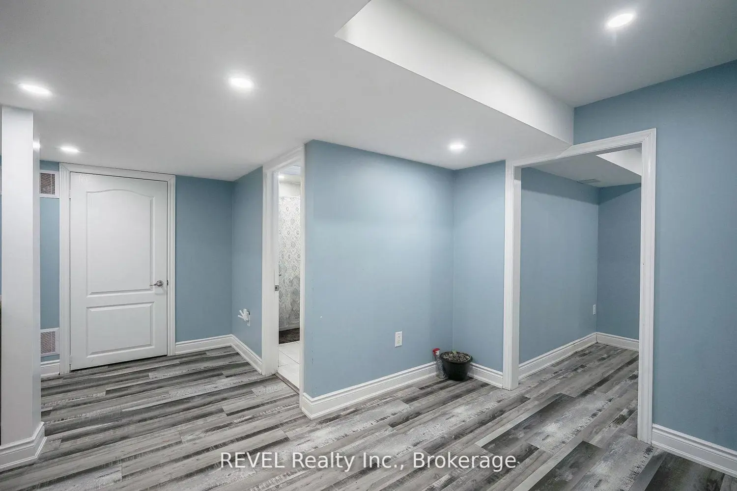 Additional image 20 of 795 Queenston Boulevard