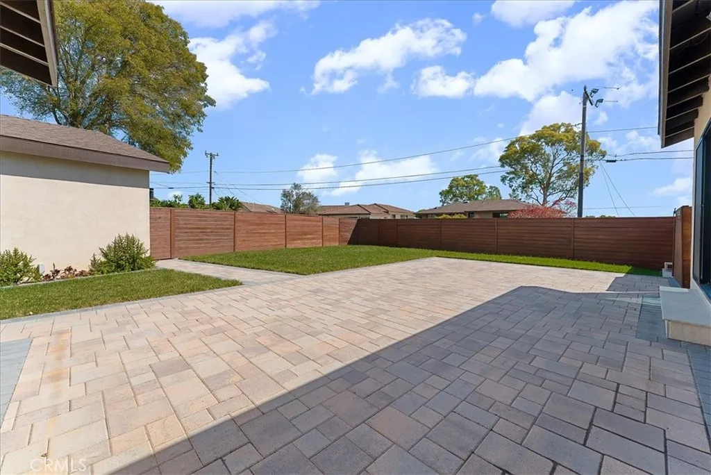 2704 Vista Mesa Dr, Rancho Palos Verdes, CA 90275