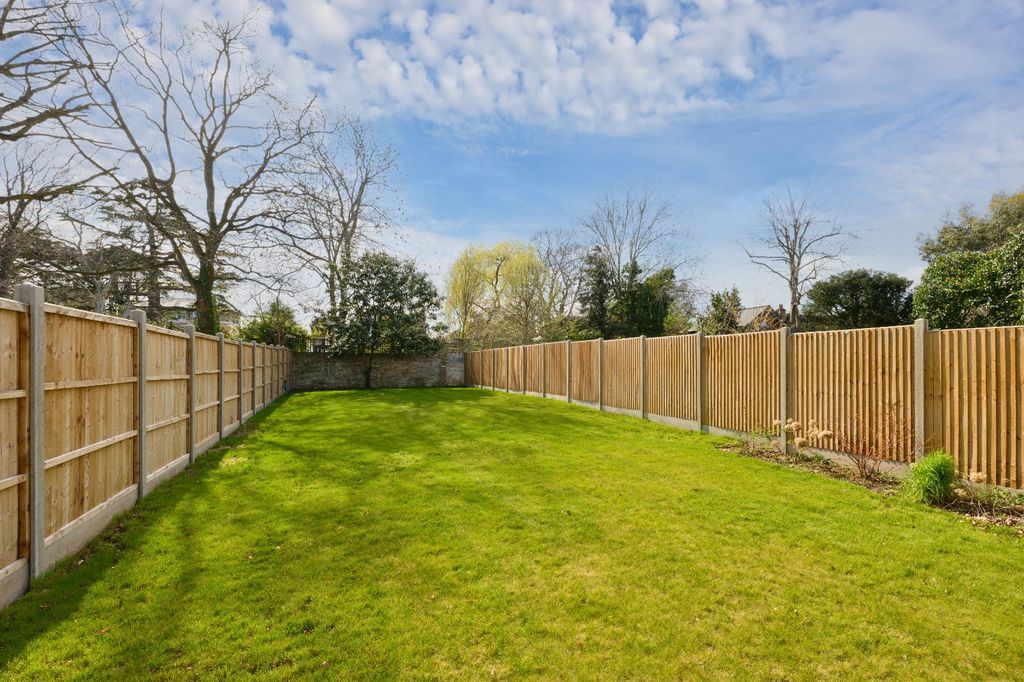 Additional image 17 of 4 bed semi-detached house for saleHurst Road, East Molesey, Surrey KT8