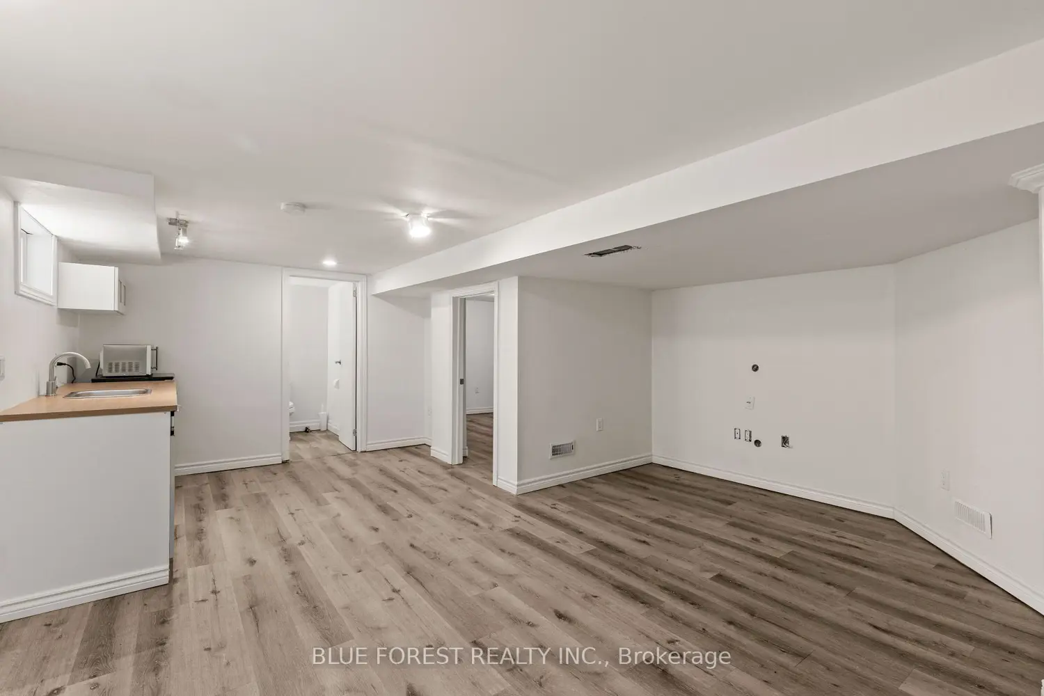 Additional image 14 of 808 Adelaide Street