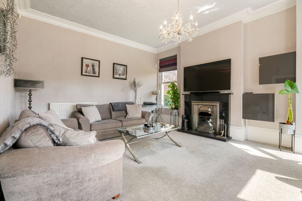 Additional image 10 of 3 bed semi-detached house for sale63 Victoria Road, Elland HX5