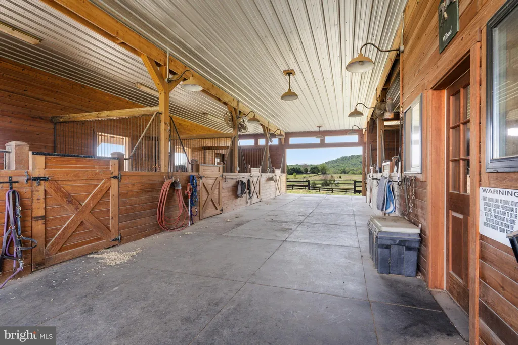 Additional image 44 of 23 White Horse Hill Lane, Amissville, VA 20106
