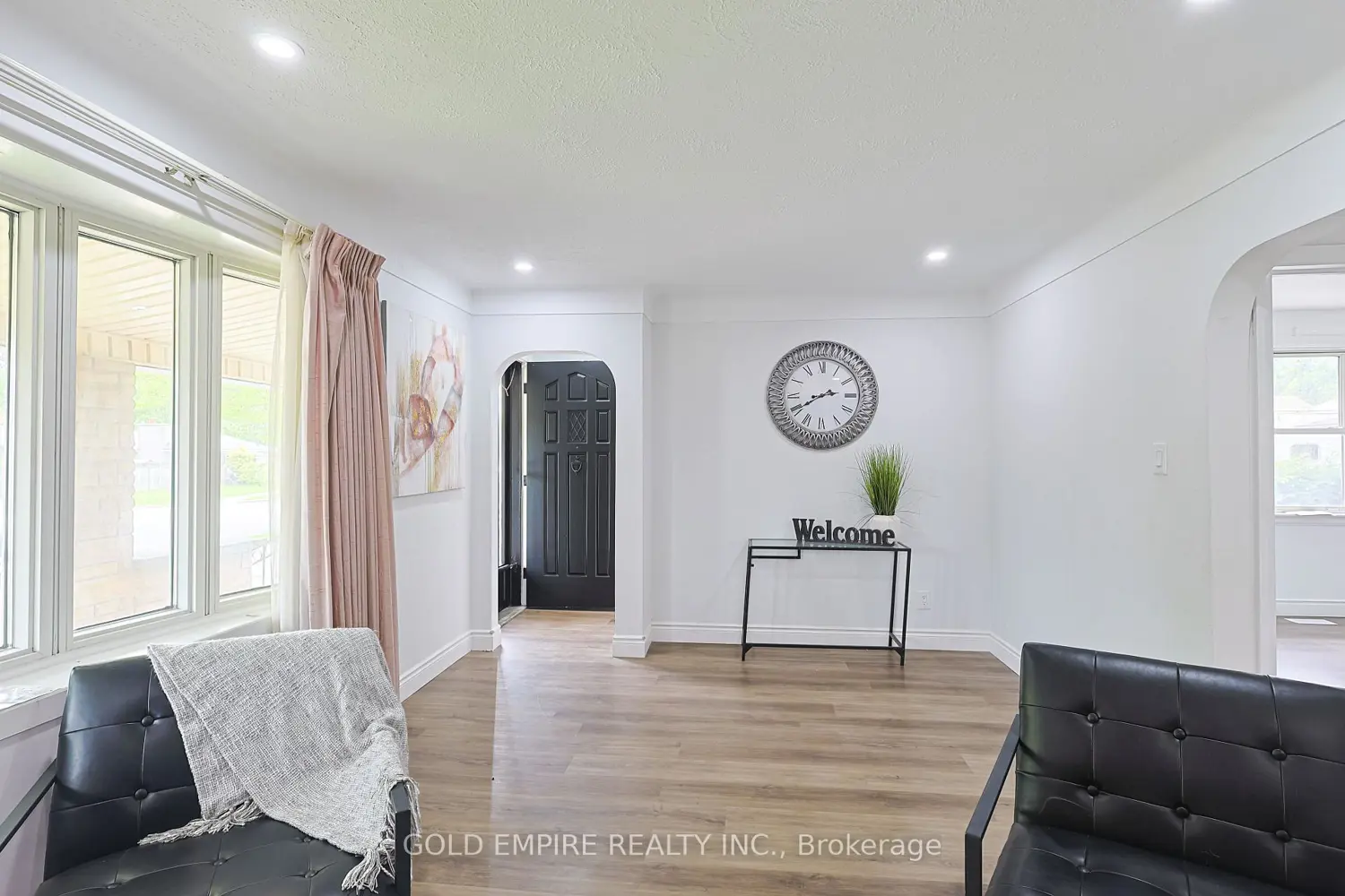 Additional image 7 of 54 Tweedsmuir Avenue