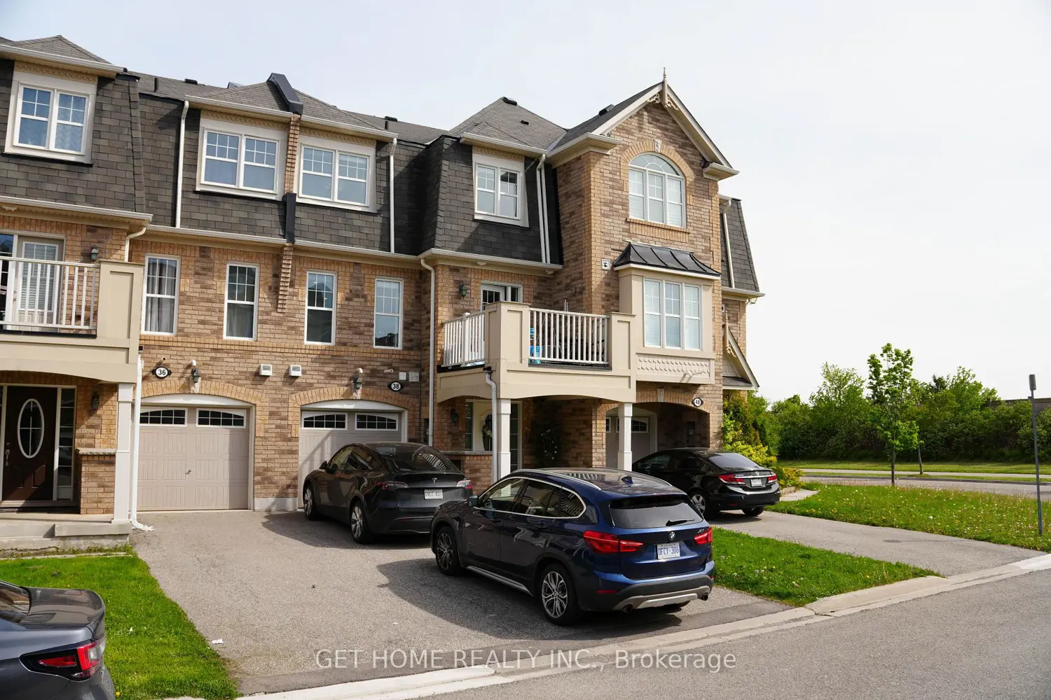 38 Suitor Court photo 2