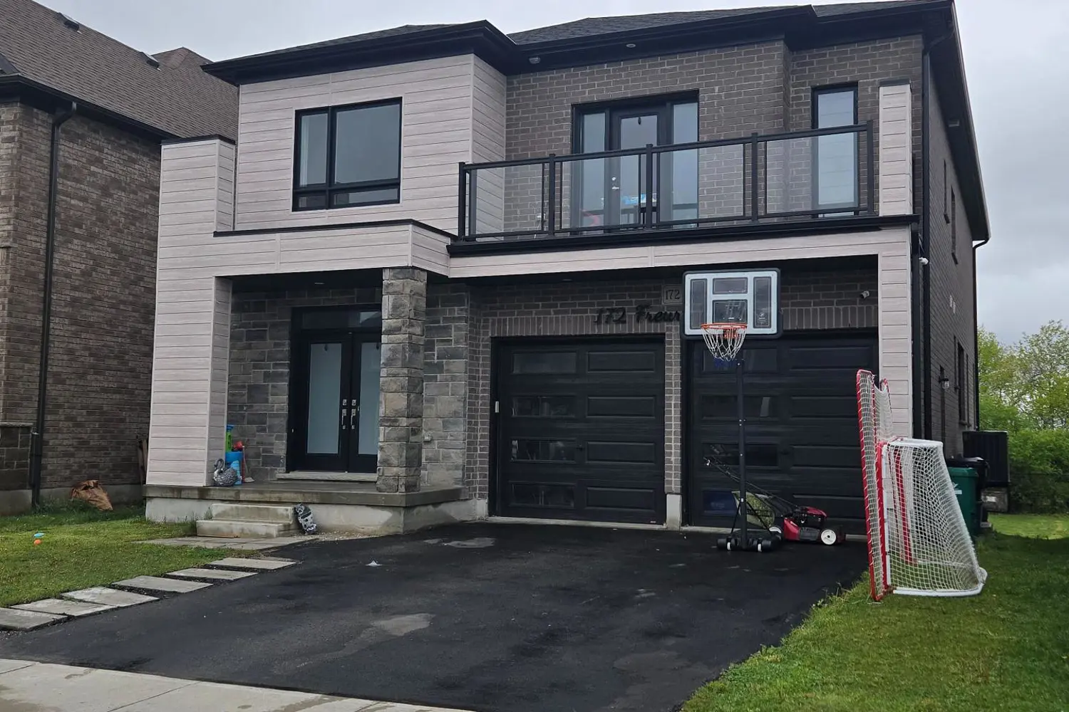 172 Freure Drive photo 3