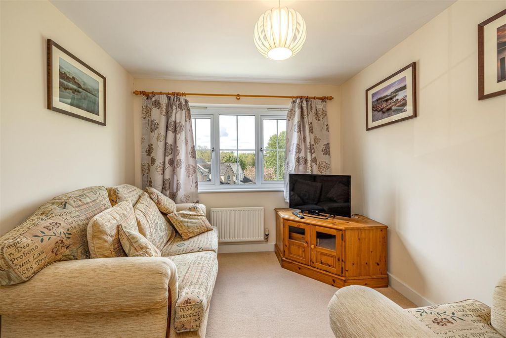 Additional image 32 of 5 bed detached house for sale21 The Beeches, Tweedbank, Galashiels TD1
