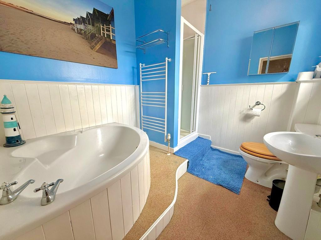 Additional image 16 of 4 bed semi-detached house for saleKirby Road, Dunstable LU6