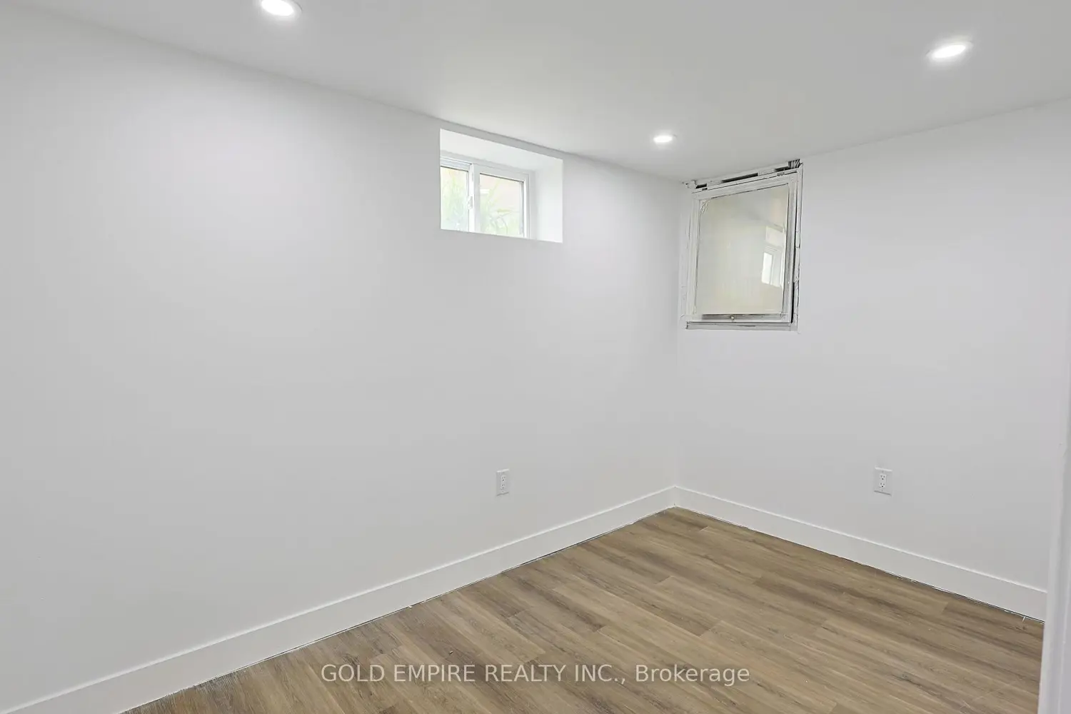 Additional image 17 of 54 Tweedsmuir Avenue