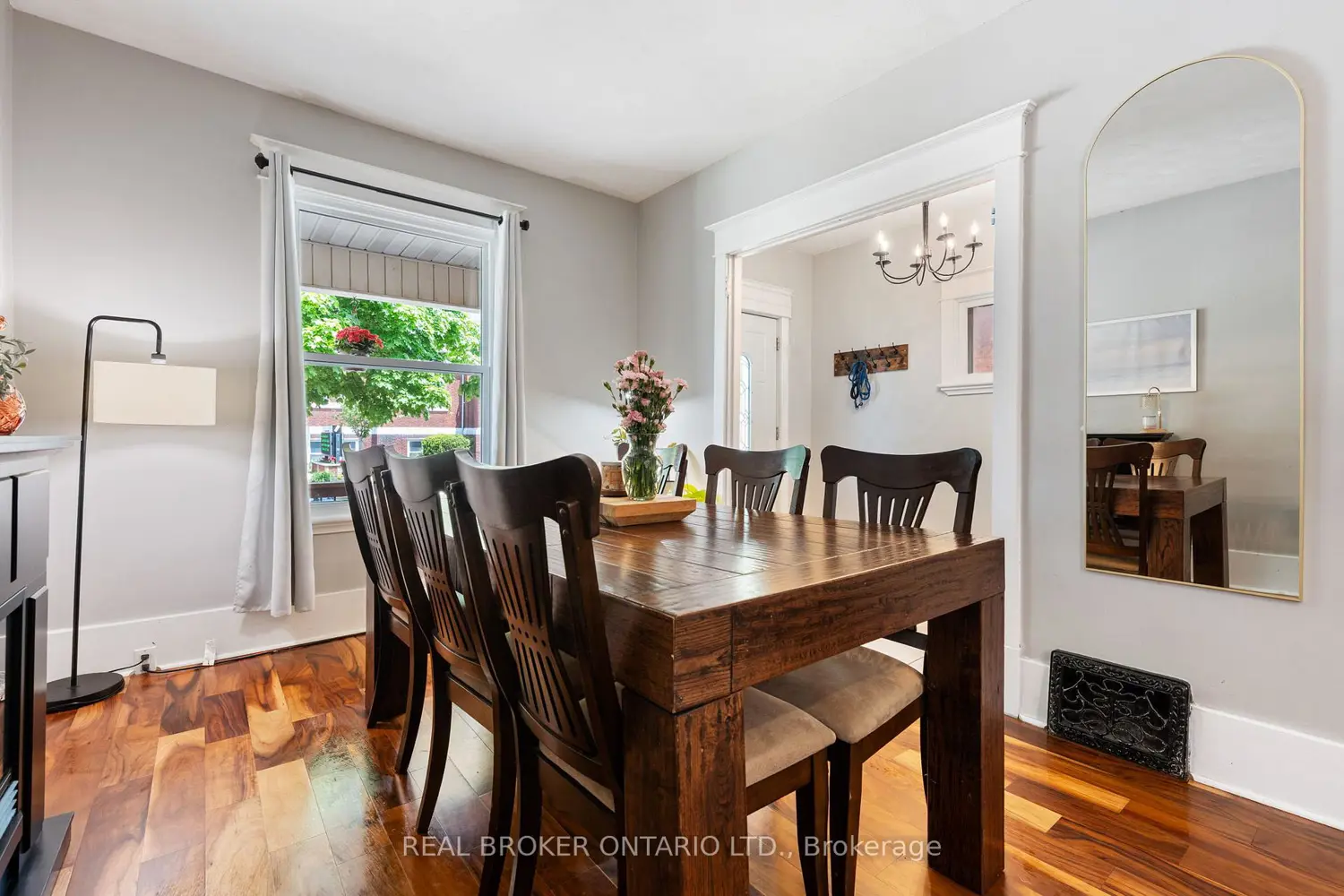 30 Dundas Street photo 5