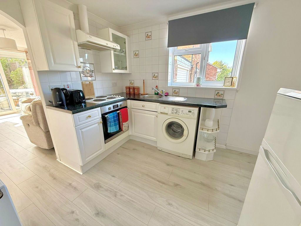 Additional image 18 of 6 bed detached house for saleLowther Road, Dunstable LU6