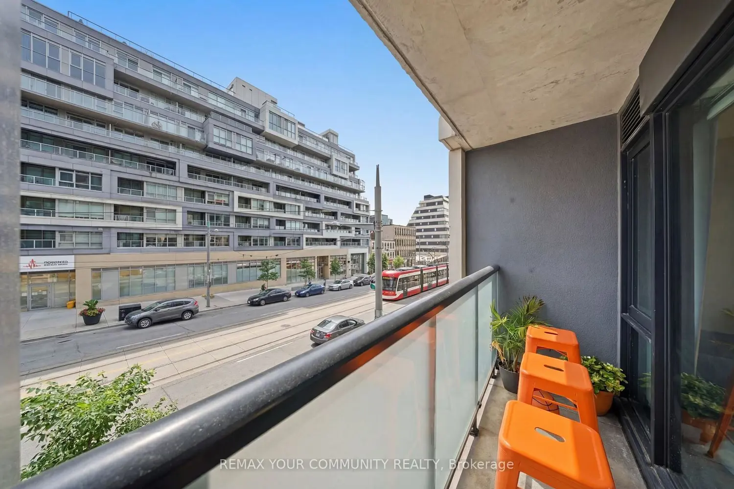 Additional image 18 of 840 St Clair Avenue 312