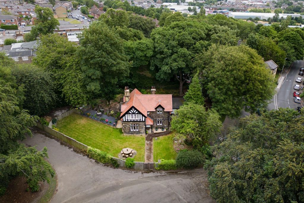 Additional image 38 of 3 bed detached house for saleHigh Street, Westtown, Dewsbury WF13