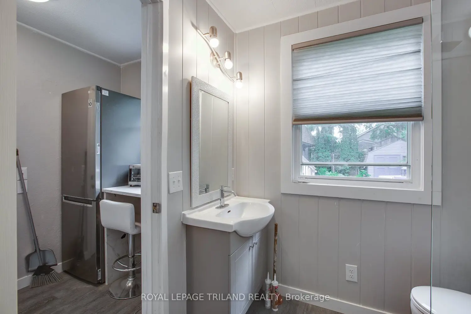 Additional image 9 of 7575 Biddulph Street