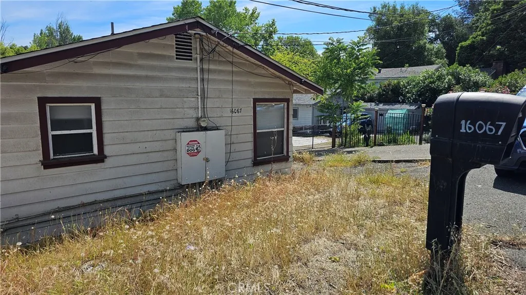 16067 Dam Road, Clearlake, CA 95422