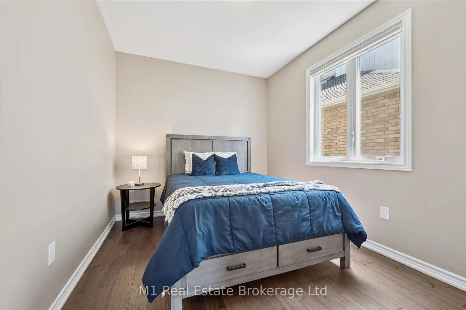 135 Farley Road photo 4
