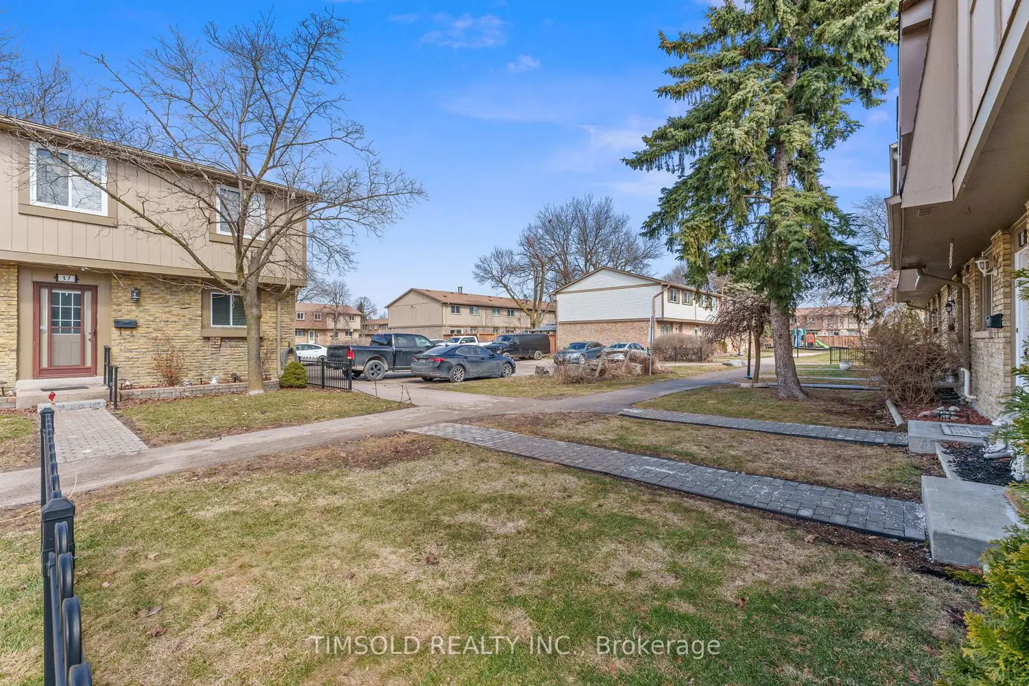 57 Hansen Road 29
