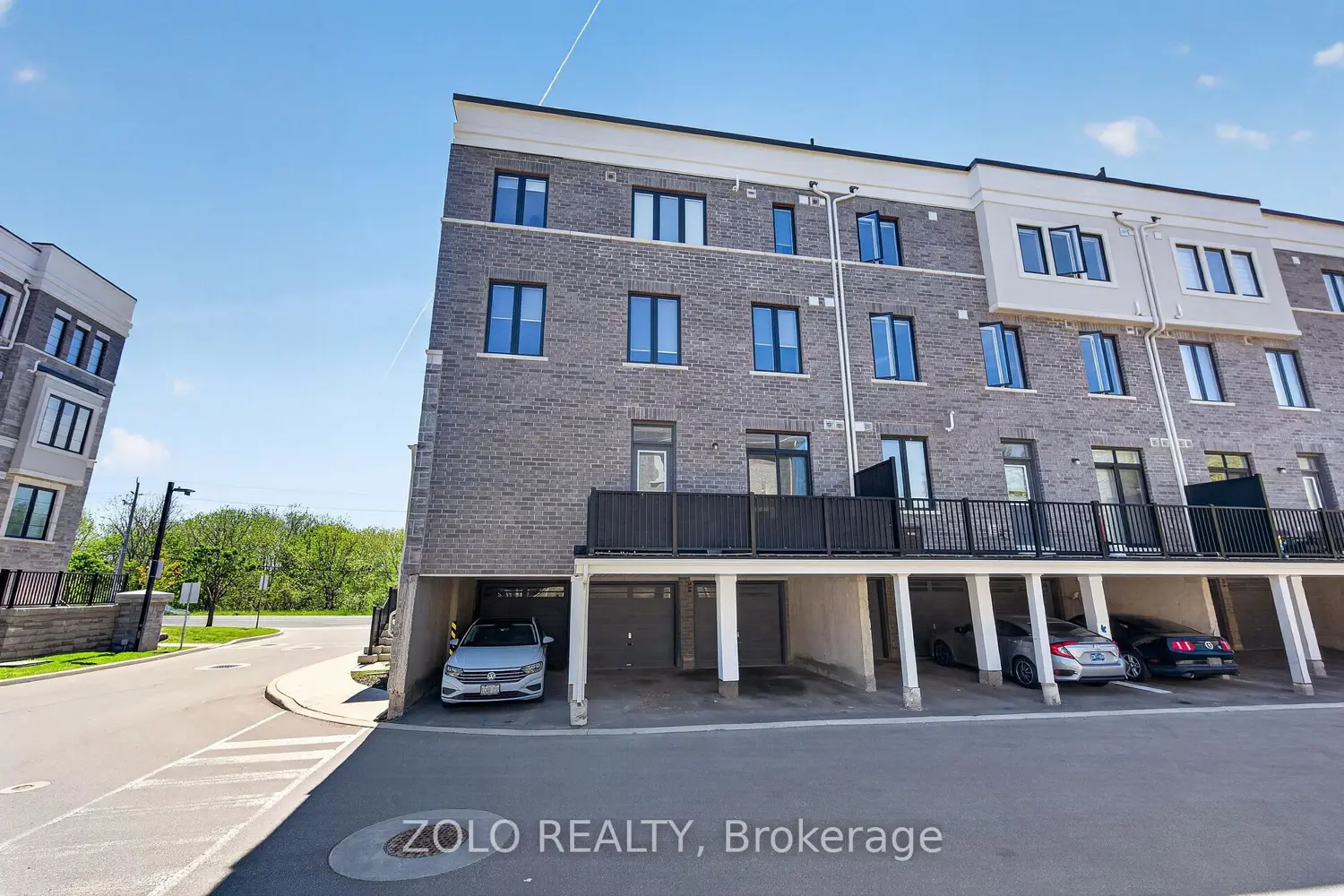 Additional image 17 of 383 Dundas Street 59