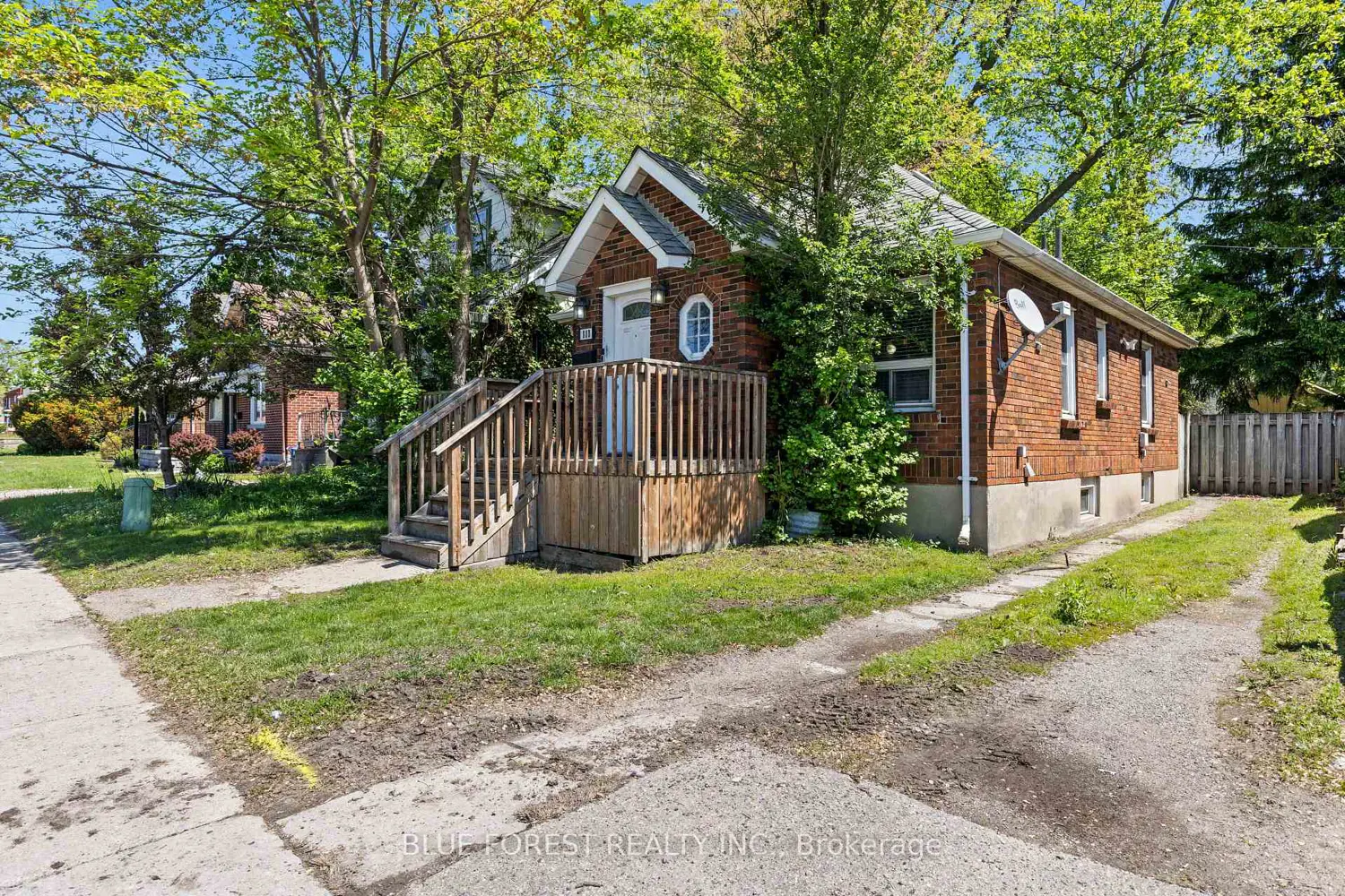 Additional image 2 of 808 Adelaide Street