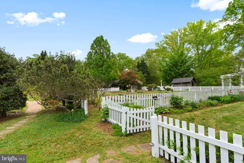 Additional image 45 of 324 N Blue Ridge Turnpike, Madison, VA 22727