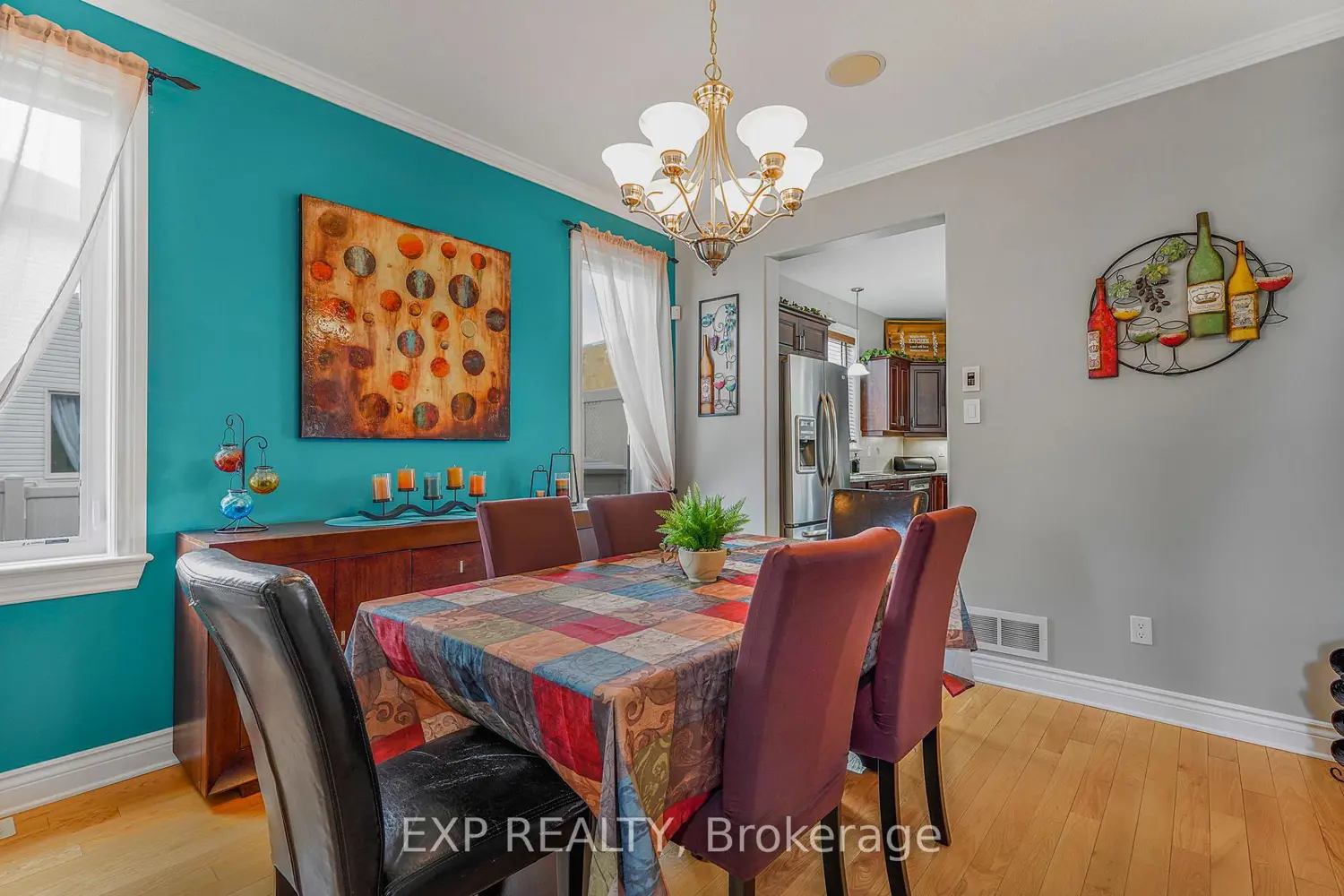 224 Topaze Crescent photo 5