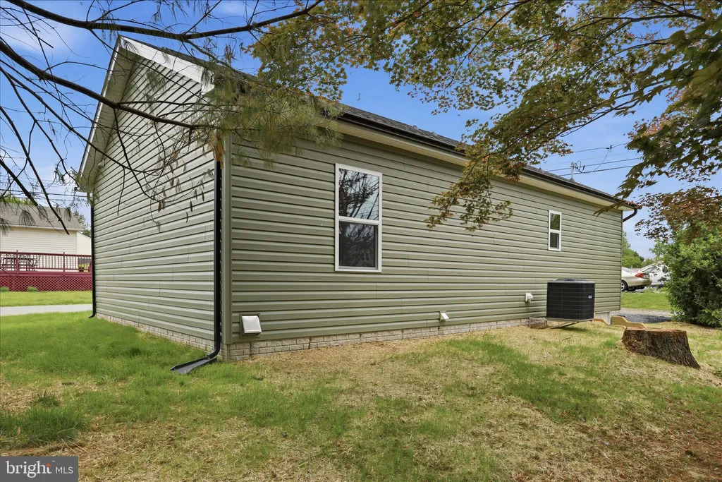 304 East 11th Avenue, Ranson, WV 25438
