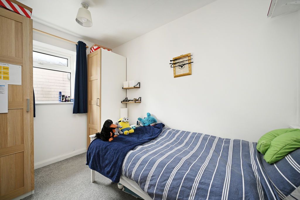 Additional image 16 of 5 bed bungalow for saleRomney Drive, Dronfield S18