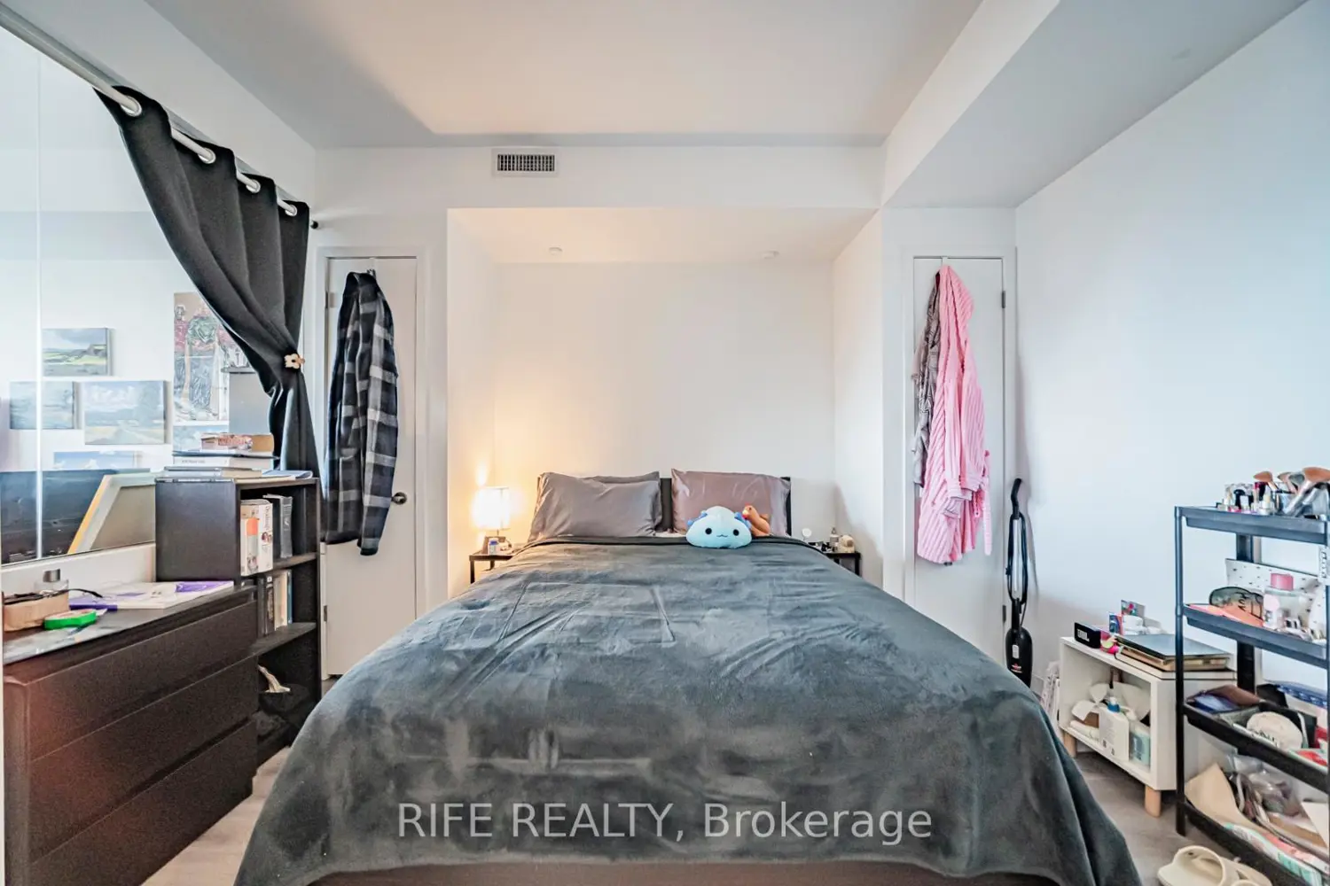 Additional image 7 of 197 Yonge Street 2204