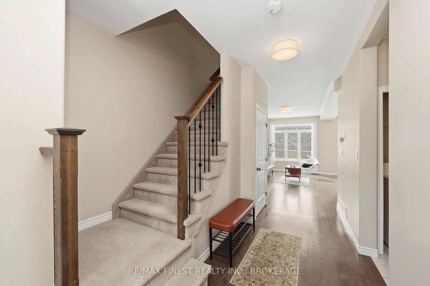 921 Blossom Street photo 3