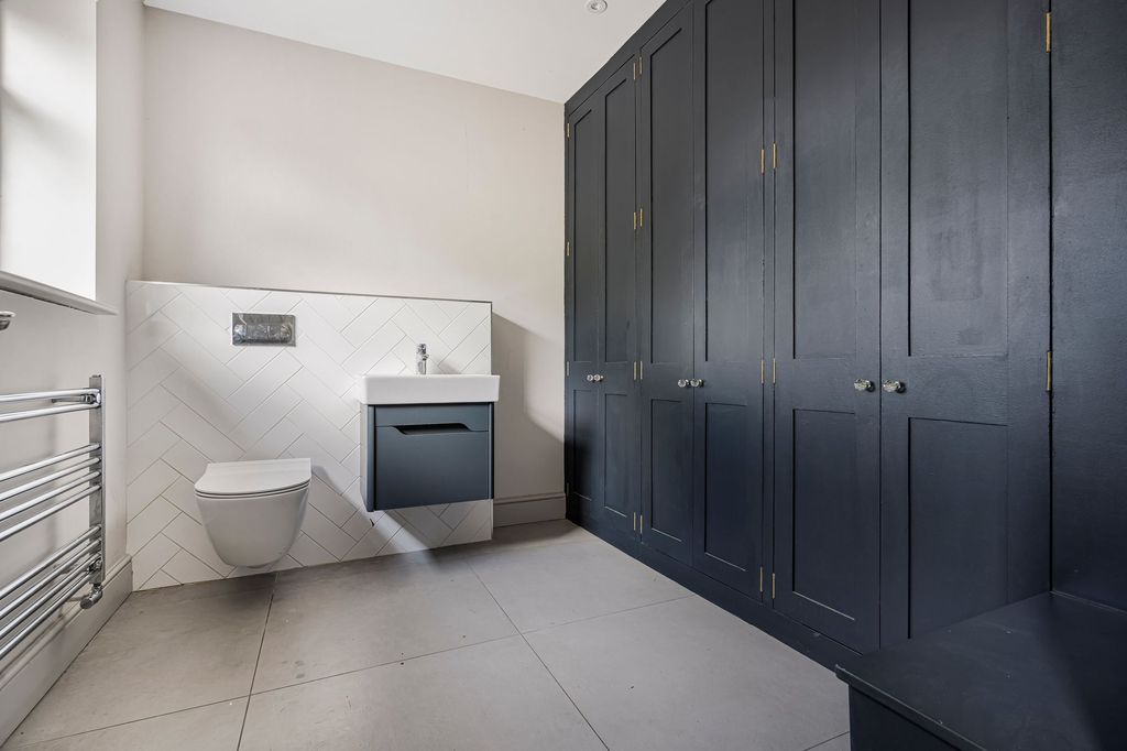 Additional image 8 of 7 bed detached house for saleHeadley Road, Epsom KT18