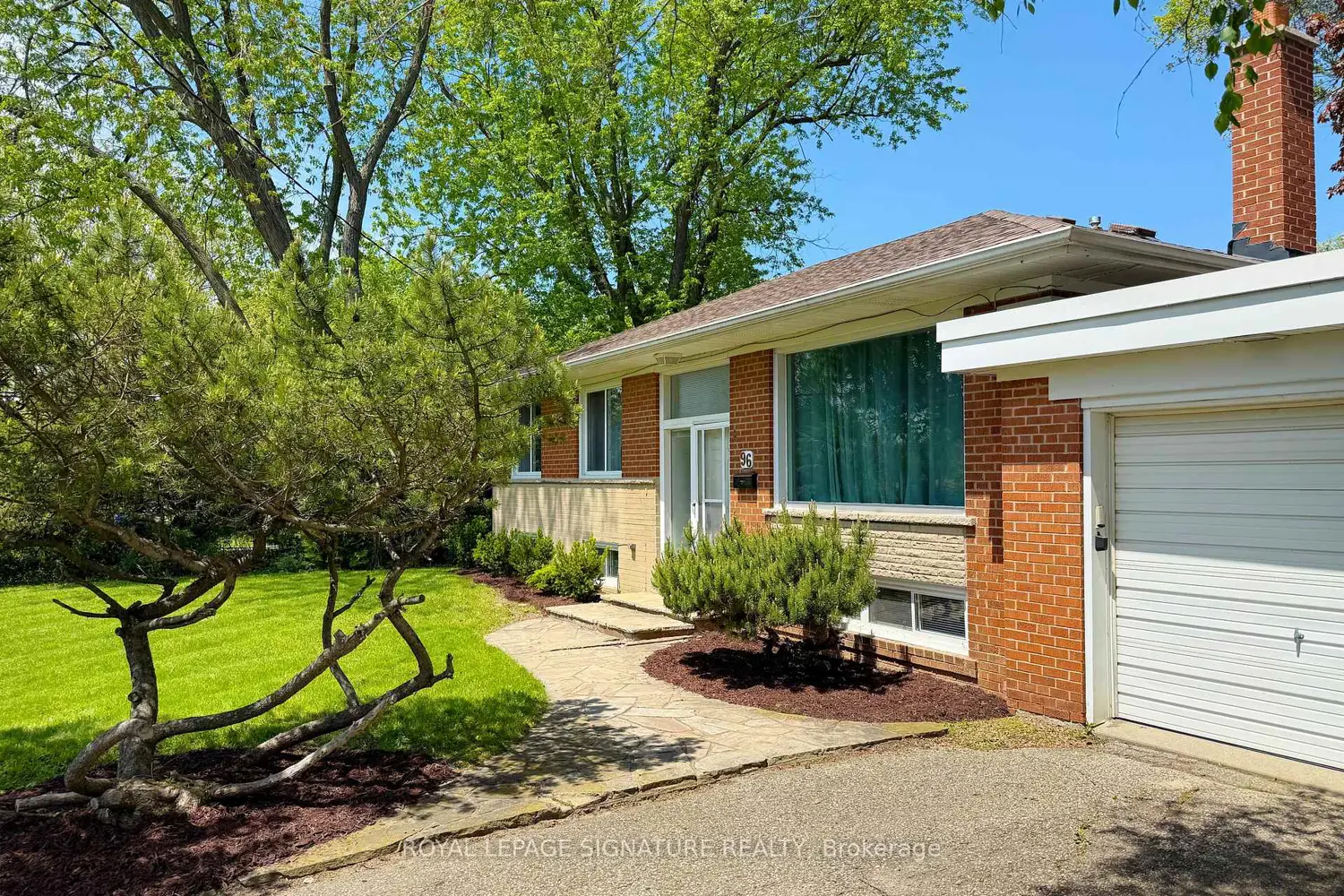 96 Elvaston Drive