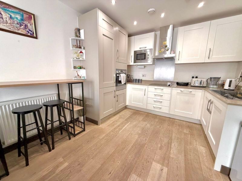 Additional image 3 of 2 bed flat for saleEly House, Dunstable LU6