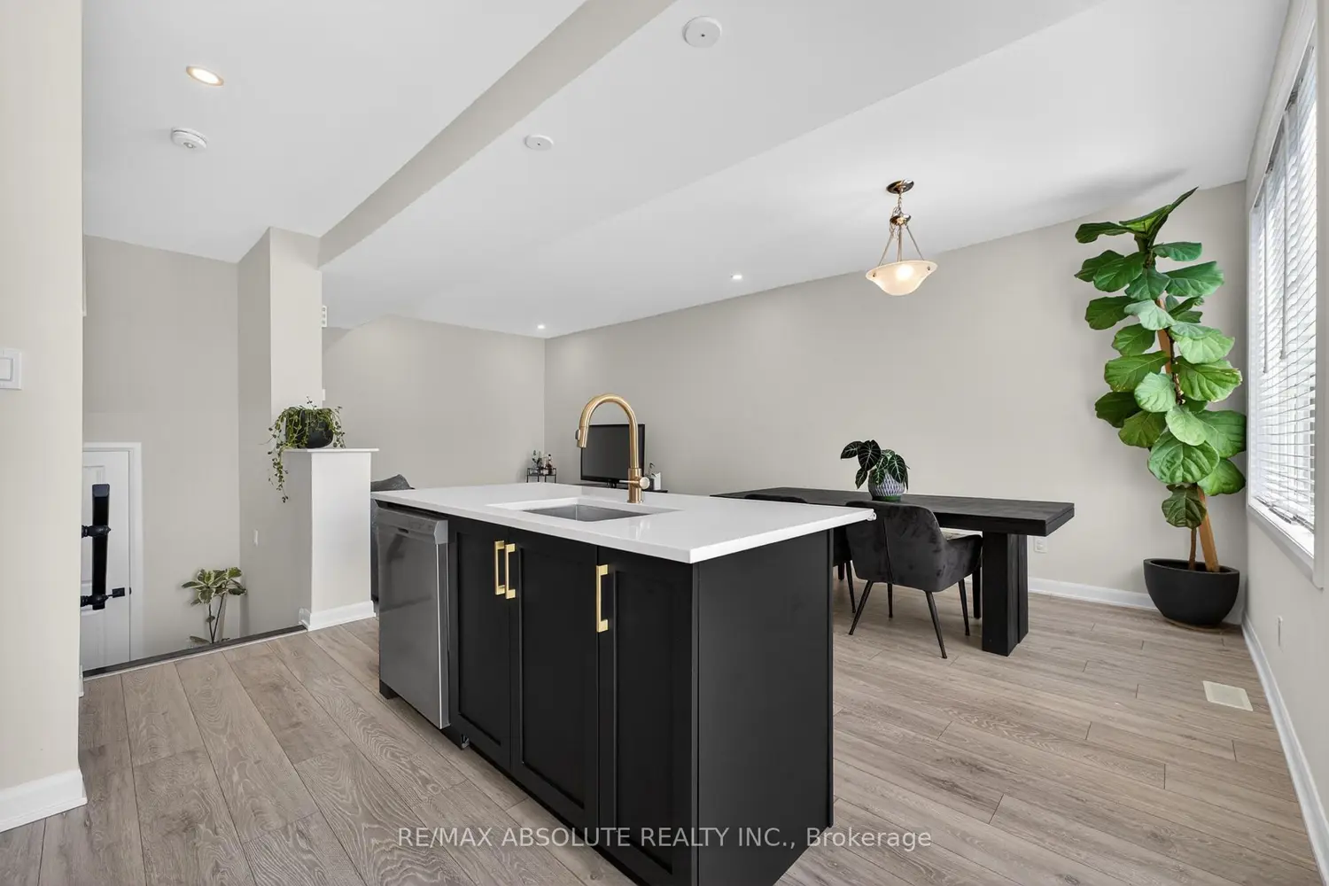 Additional image 9 of 912 Lixnaw Court