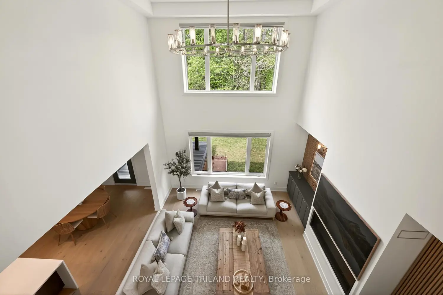 Additional image 12 of 2244 Red Thorne Avenue