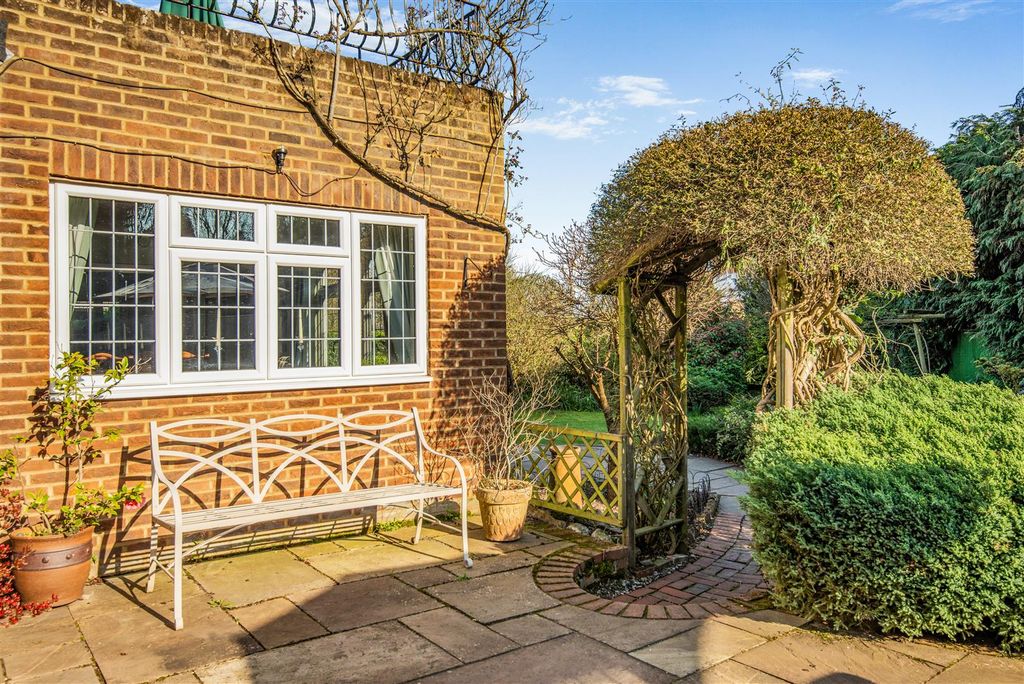 Additional image 35 of 4 bed detached house for saleTite Hill, Egham, Surrey TW20