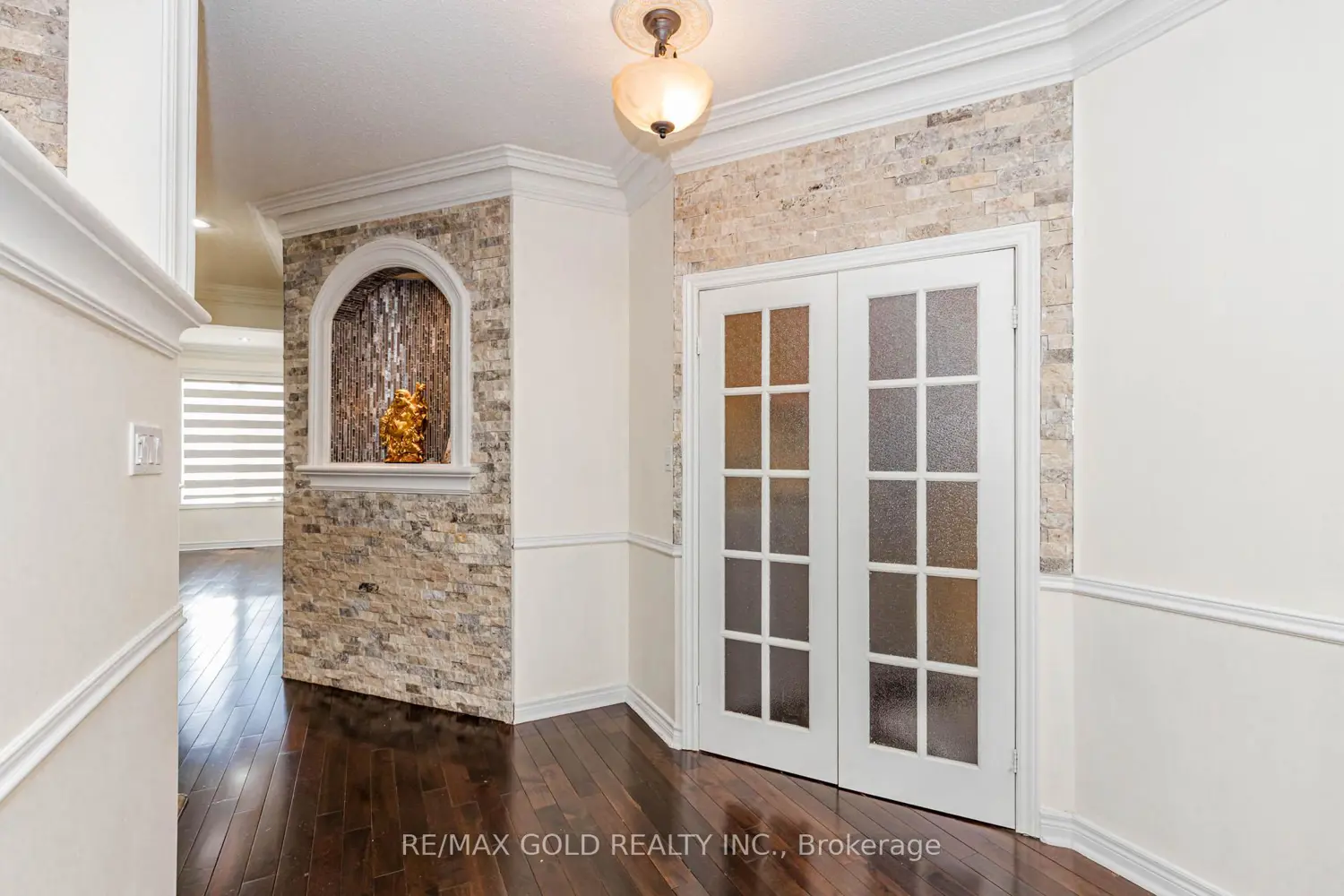 Additional image 2 of 548 Fernforest Drive