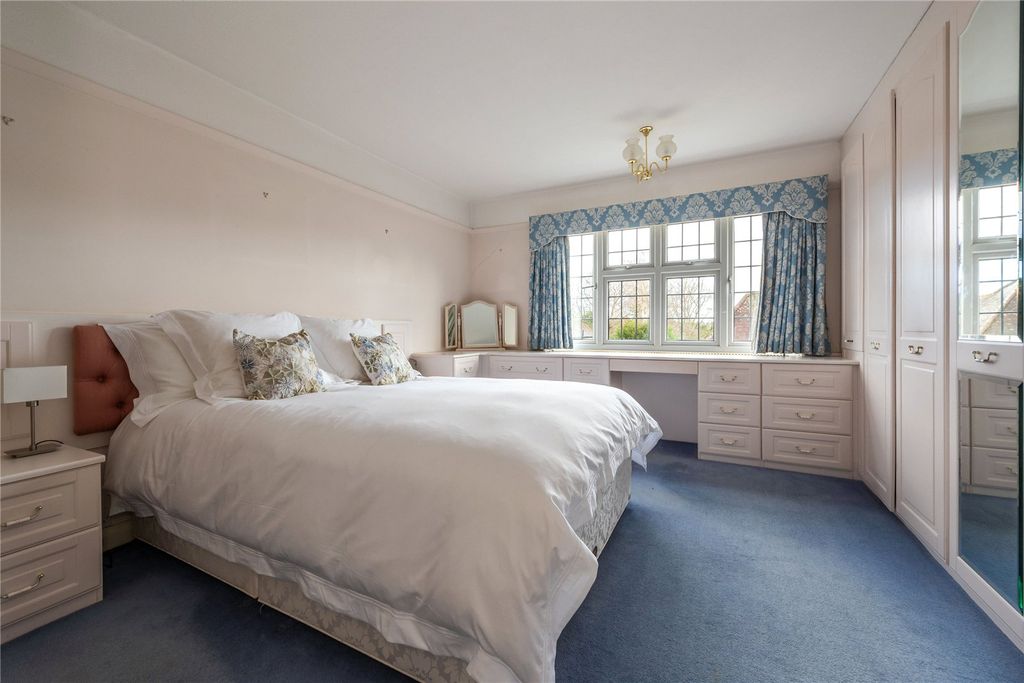 Additional image 18 of 4 bed detached house for saleMilton Avenue, Westcott, Dorking, Surrey RH4