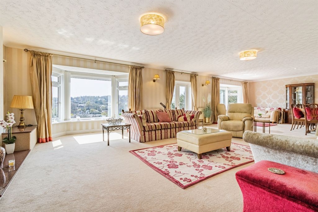 Additional image 19 of 5 bed detached house for saleSummerland Close, Dawlish EX7