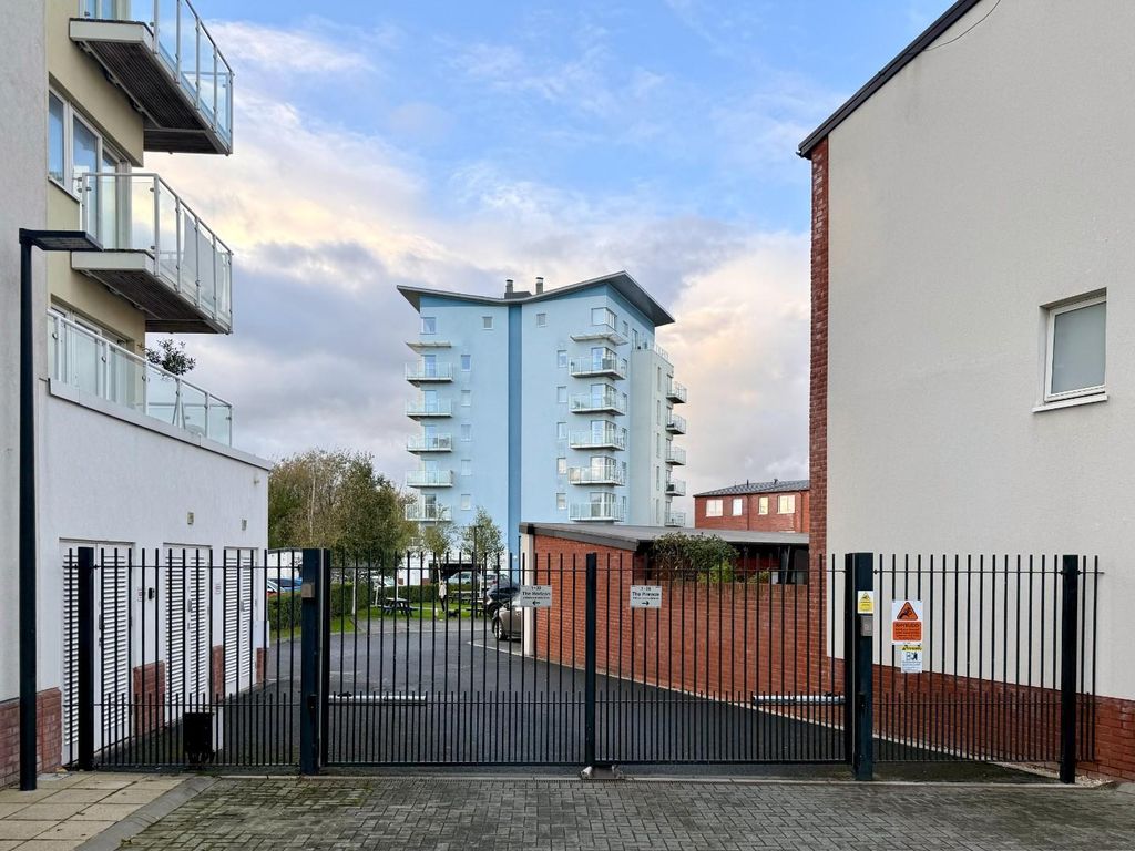 Additional image 20 of 2 bed flat for saleTrem Elai, Penarth CF64