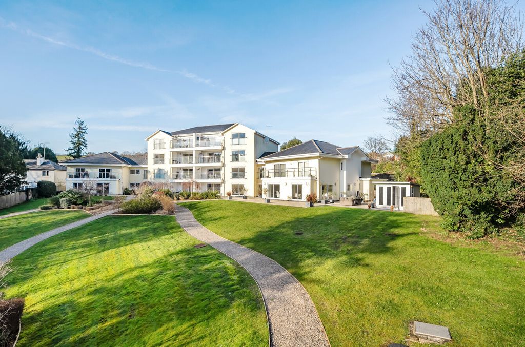 3 bed flat for saleHolcombe Drive, Holcombe, Devon EX7 photo 2