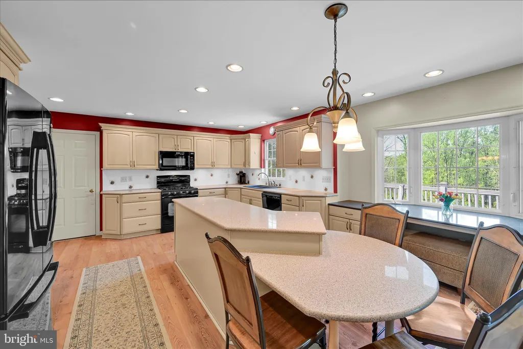 Additional image 4 of 20 Maple Shade Lane, Fleetwood, PA 19522