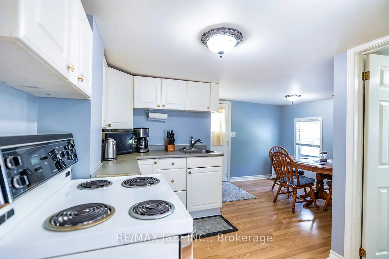 69 Westmount Street photo 5