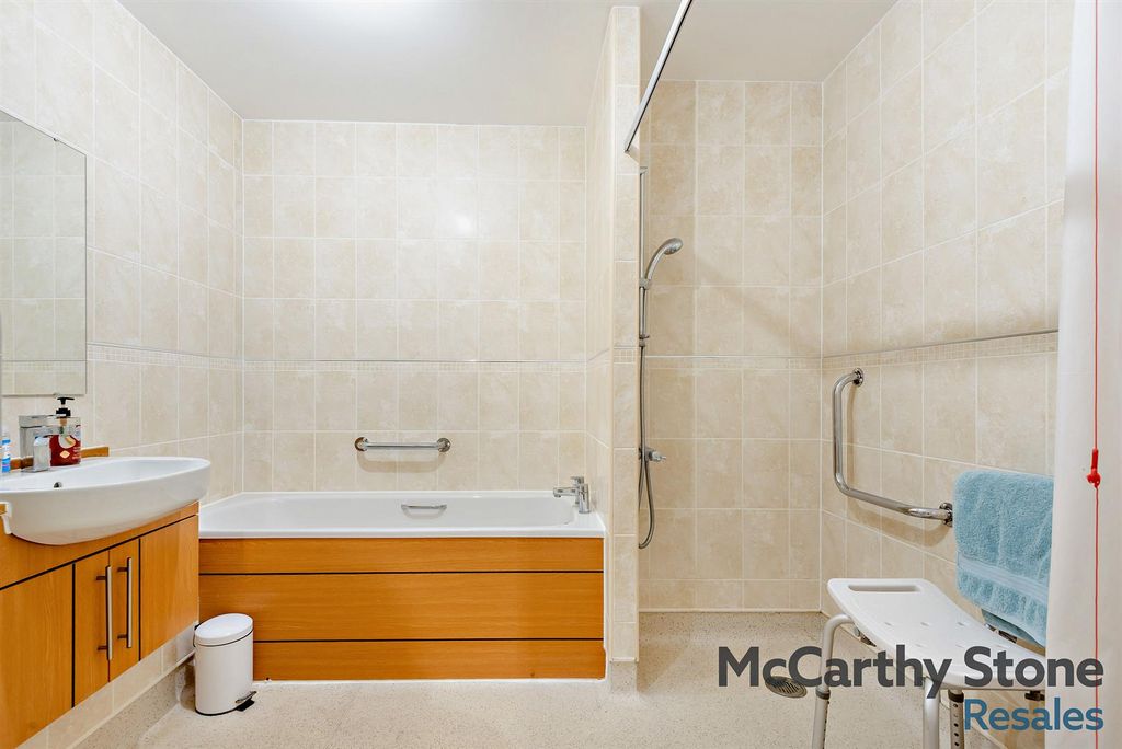 Additional image 9 of 1 bed flat for saleHorton Mill Court, Hanbury Road, Droitwich WR9